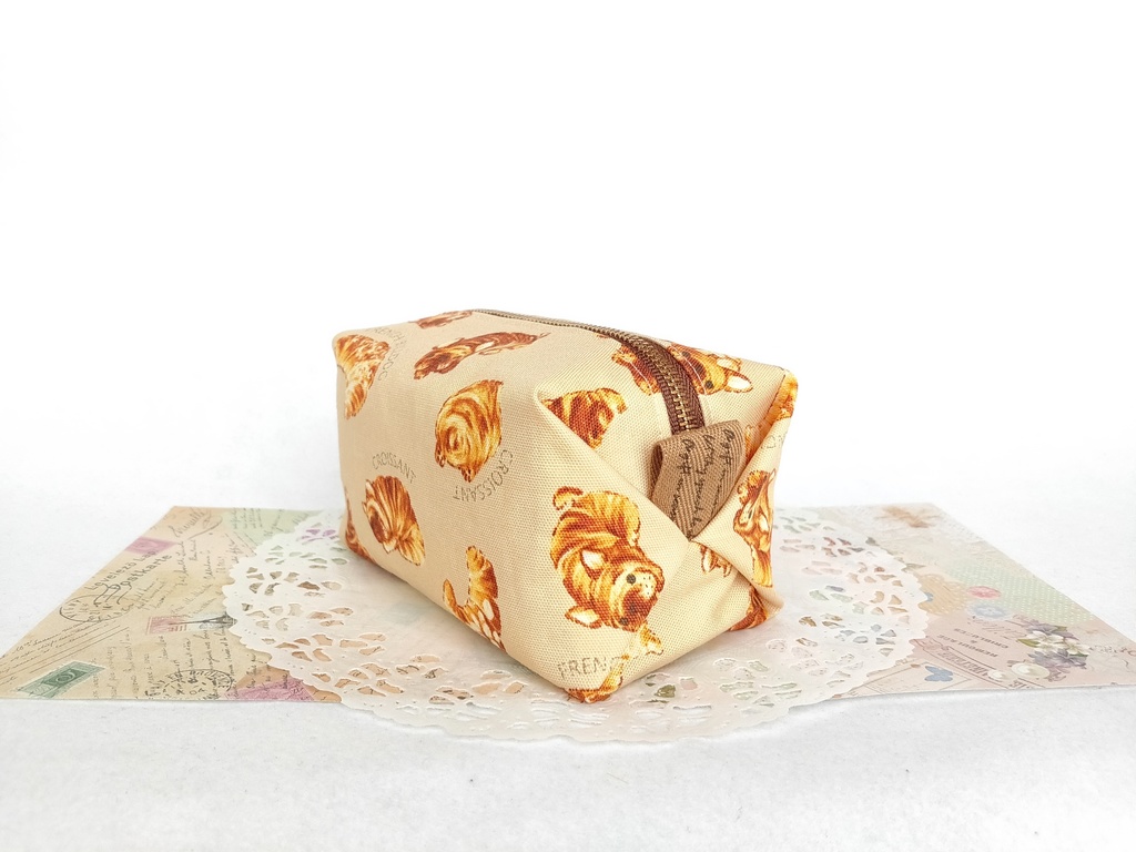 キャラメルポーチ(犬クロワッサン)