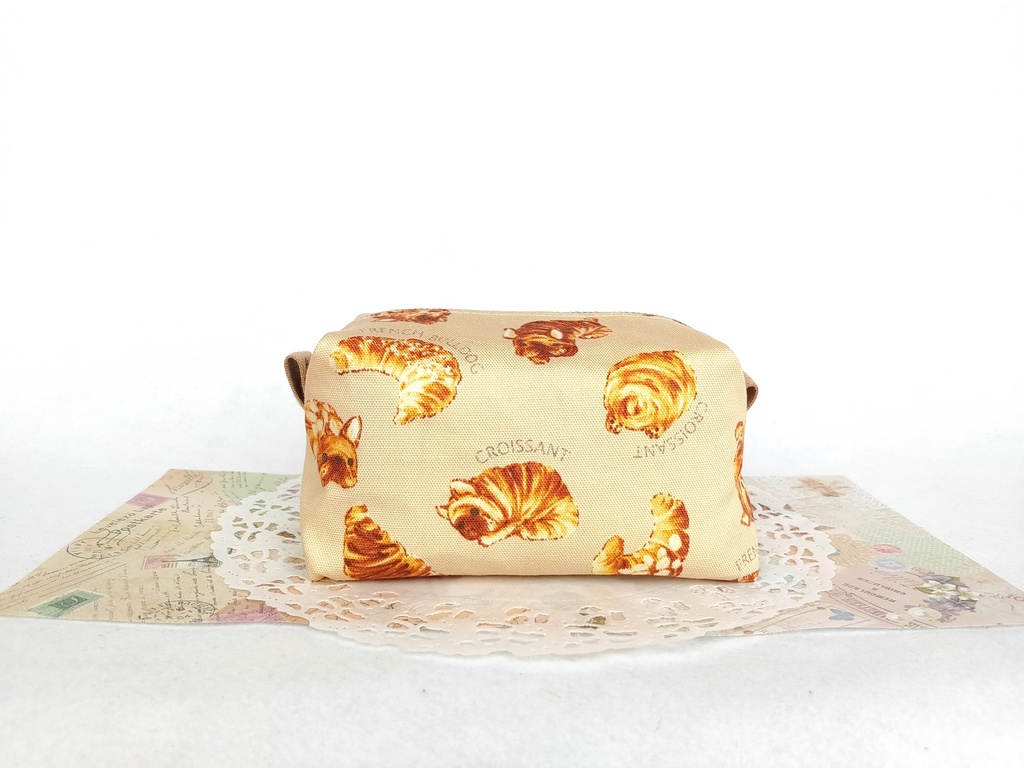 キャラメルポーチ(犬クロワッサン)