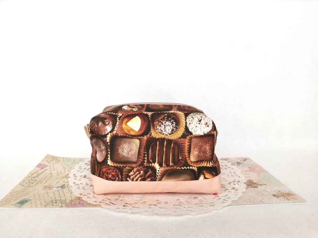 キャラメルポーチ(チョコレート・ストロベリー)