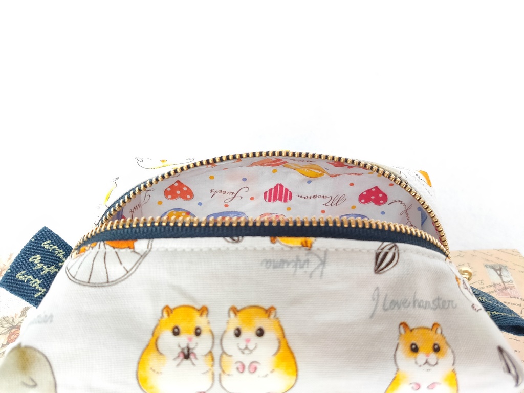 ハムスターのキャラメルポーチ(グレー)