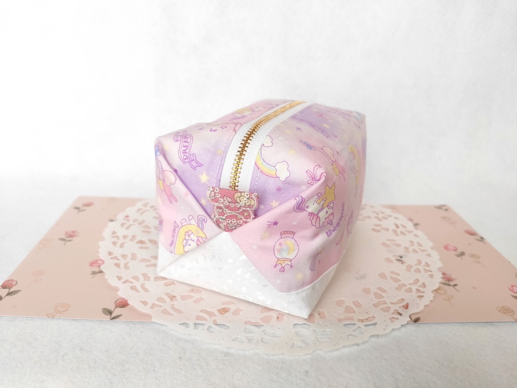 ゆめかわ❤︎キラキラ⭐キャラメルポーチ(おやすみユニコーン・パープル)