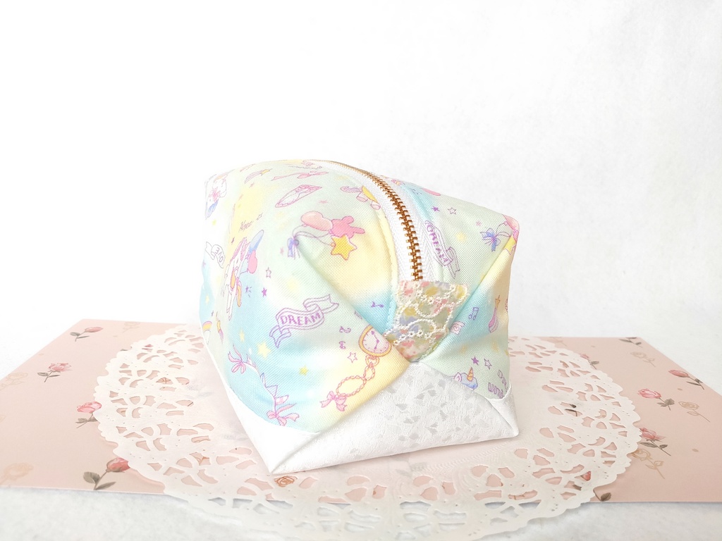 ゆめかわ❤︎キラキラ⭐キャラメルポーチ(おやすみユニコーン・ミント)