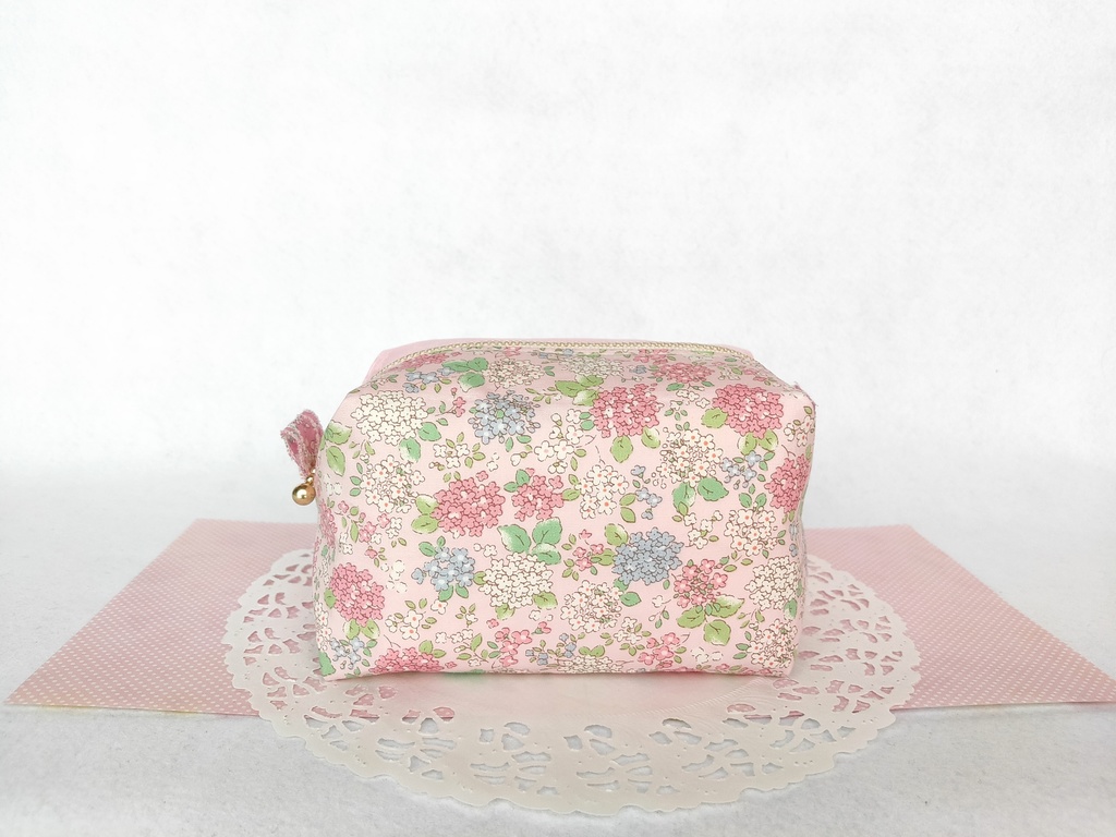 あじさいのキラキラ☆キャラメルポーチ(ピンク×ピンク)