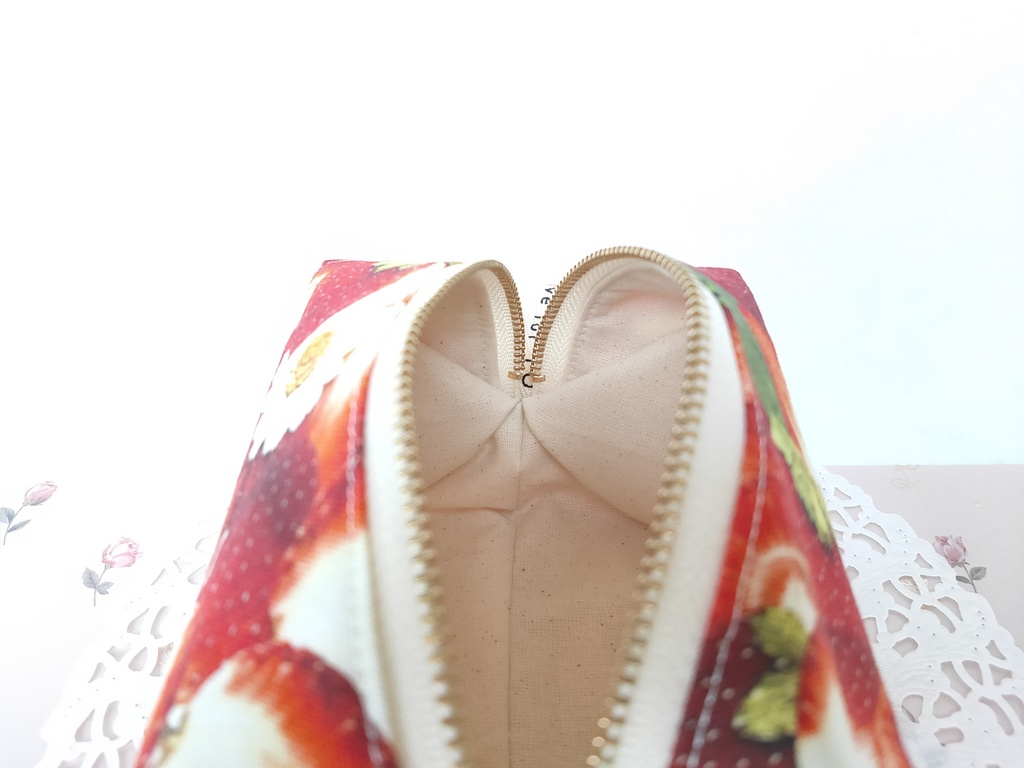 キャラメルポーチ(いちごバスケット)