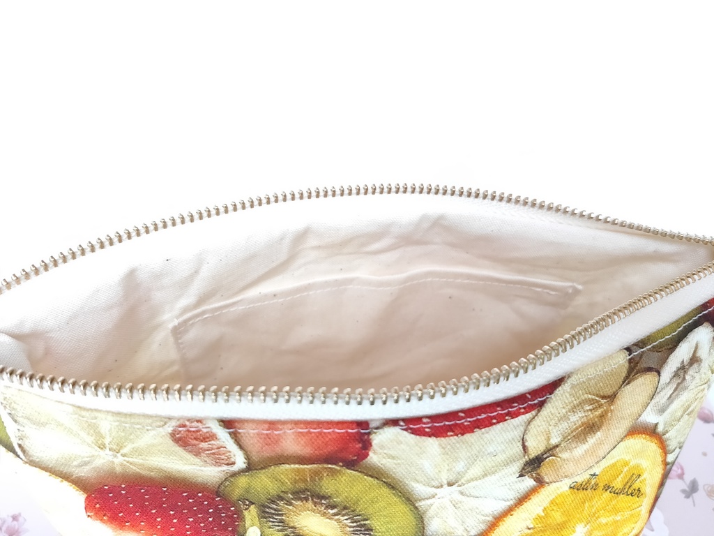 ファスナーポーチ(フルーツバスケット)