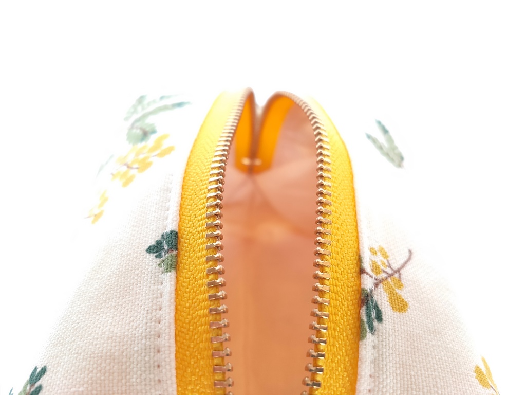 キャラメルポーチ(ミモザバスケット)