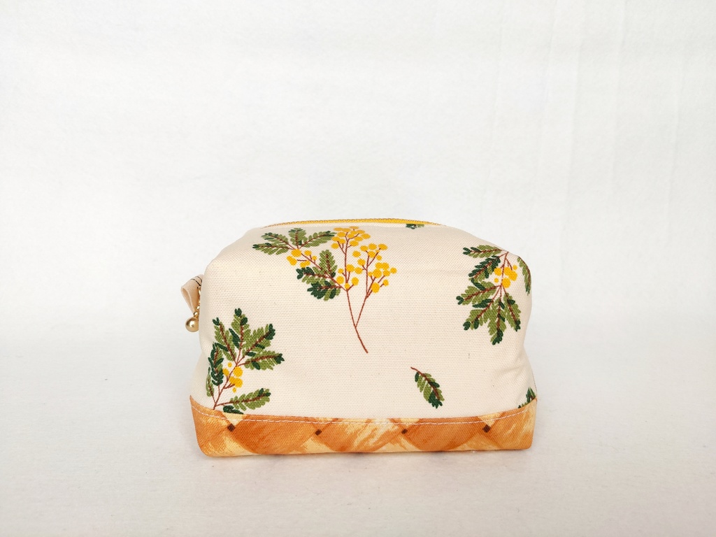 キャラメルポーチ(ミモザバスケット)