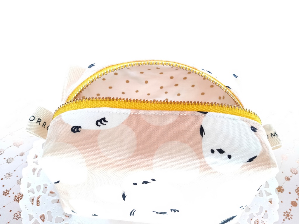 キャラメルポーチ(大きいシマエナガ・ペールオレンジ)