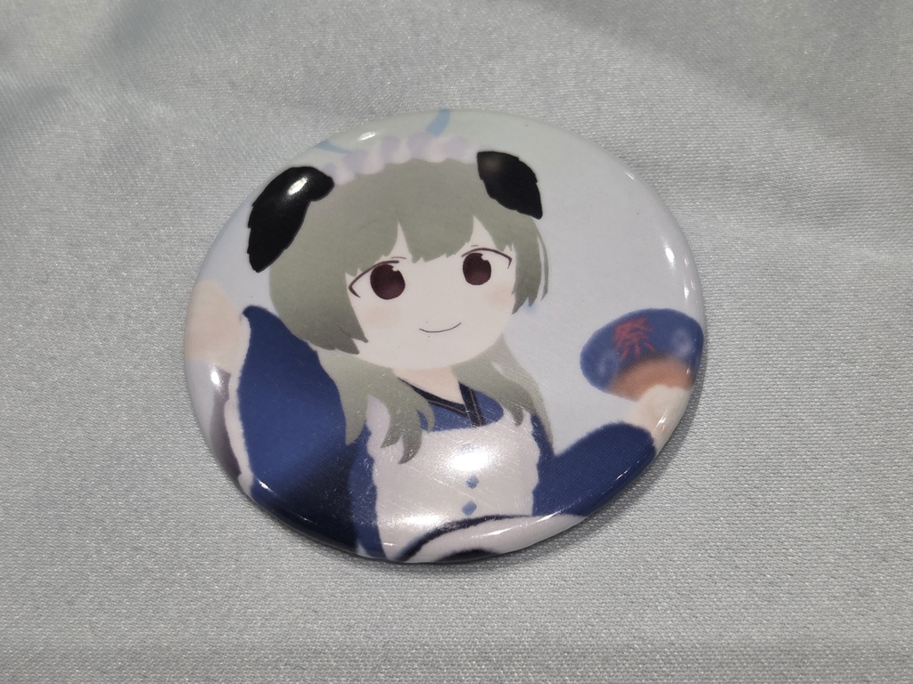ウミカ 缶バッジ