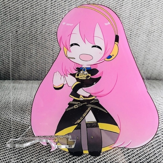 巡音ルカスマホお預かりスタンド