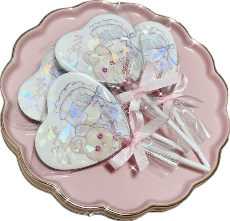 キラキラハート缶バッジ🎀