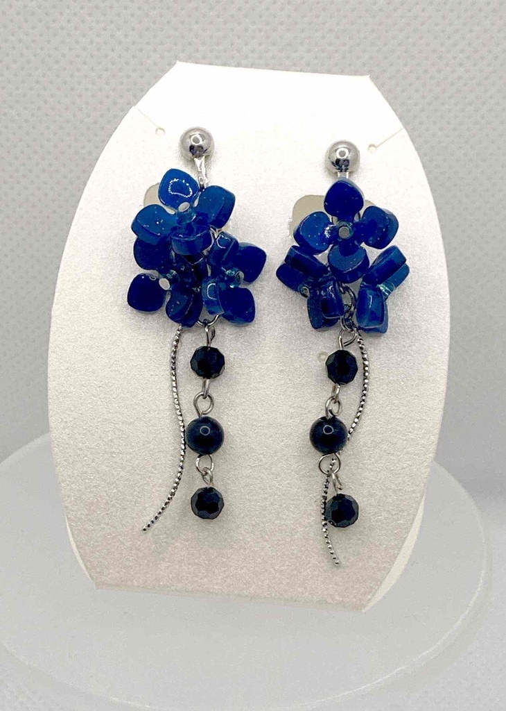 紫陽花イヤリング/ピアス(孫六兼元イメージ)