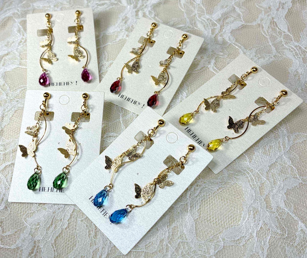 蝶と雫のイヤリング・ピアス