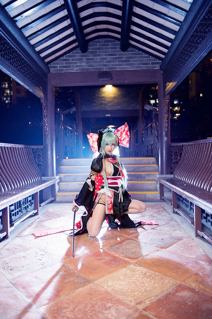 BeatmaniaIIDX SINOBUZ写真集「忍びきれない華」