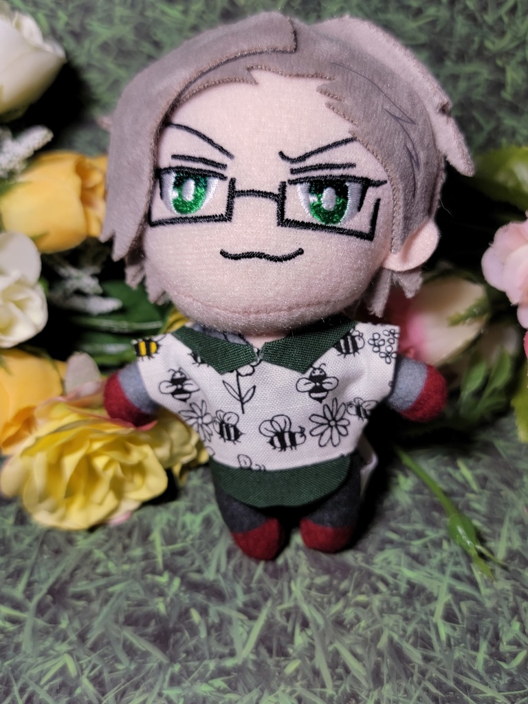 9/10(金)22:00~🐝重ね着風ハチ柄シャツ🐝