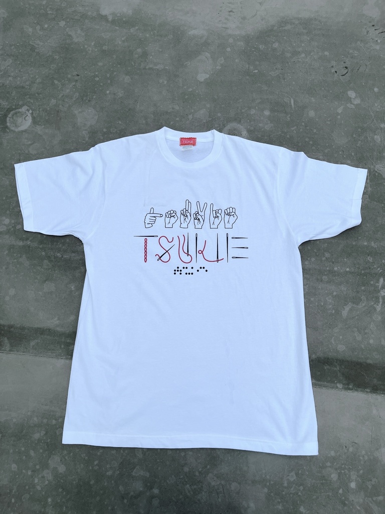 ブランドロゴTシャツ( XL )
