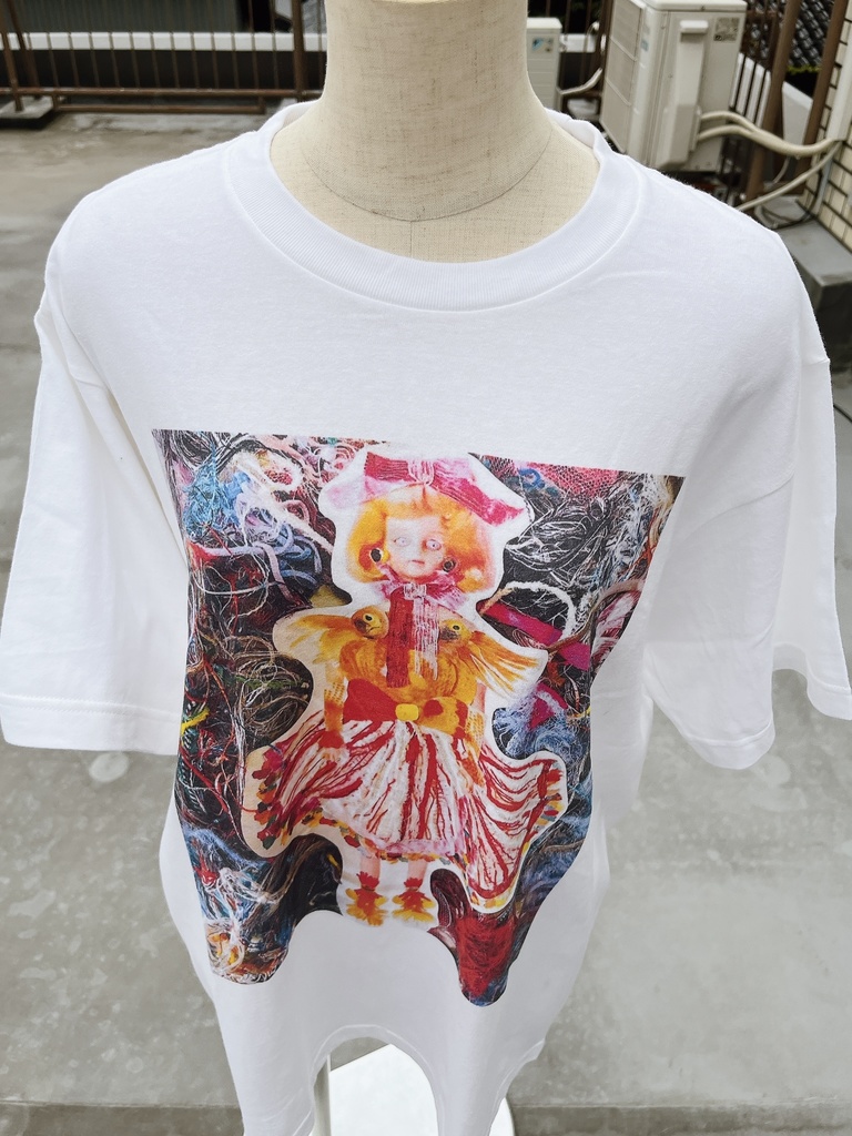 金魚戦士のTシャツ(Lsize/オレンジ) Goldfish Warrior T-Shirt (L size / Orange)