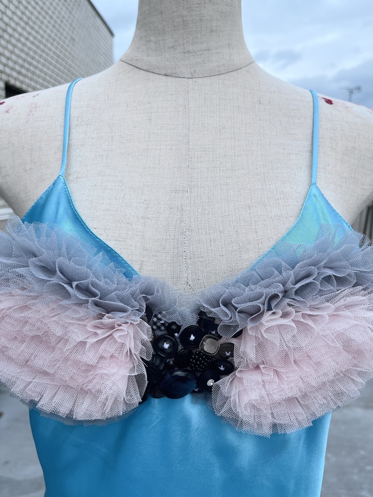 バレリーナの亡骸(ピンク×グレー) Remains of a Ballerina (Gray × Purple)