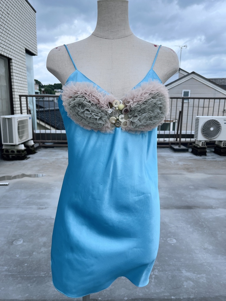 バレリーナの亡骸(グリーン×ベージュ) Remains of a Ballerina (Green × Beige)