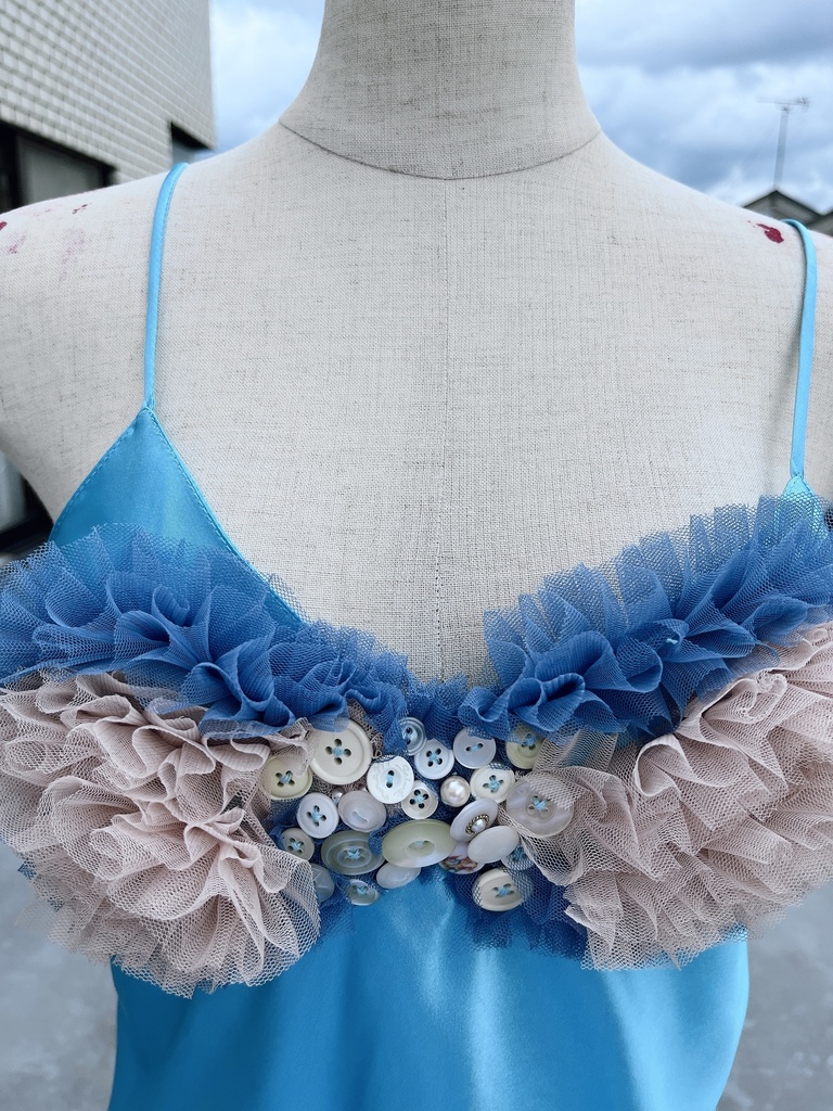 バレリーナの亡骸(ベージュ×ブルー)