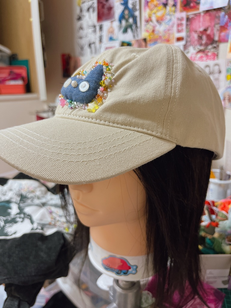 ごきげんな帽子2号(ベージュ) Cheerful Hat No.2 – Beige