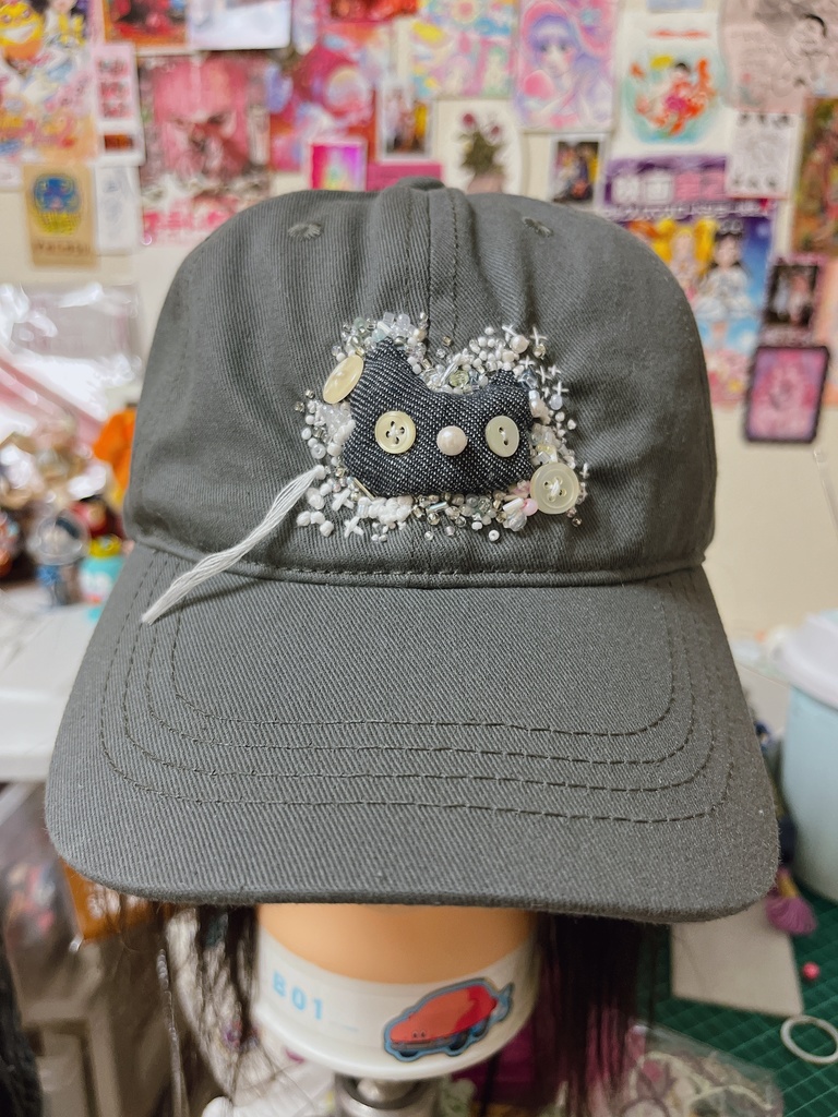 ごきげんな帽子4号(グレー) Cheerful Hat No.4–gray