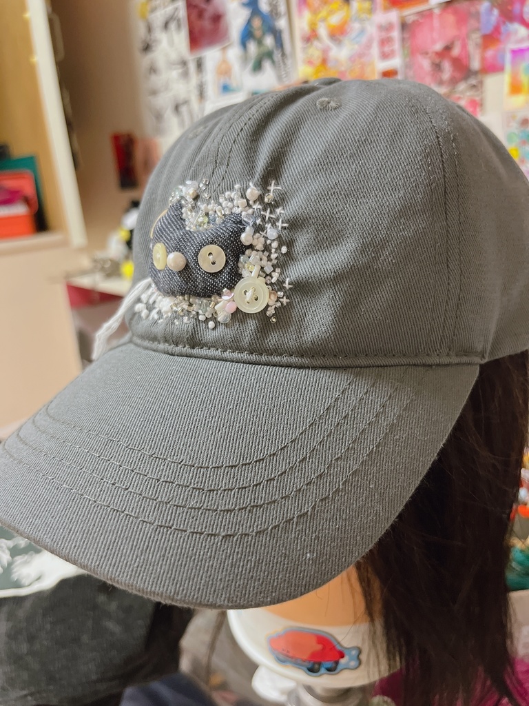 ごきげんな帽子4号(グレー) Cheerful Hat No.4–gray