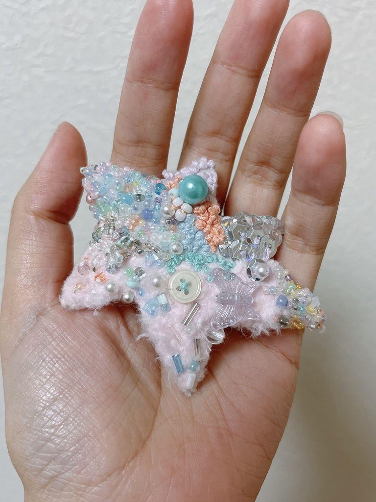 あの子に見せたかったブローチ