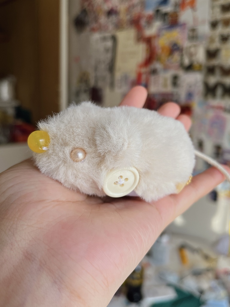 ねずみちゃん2号ベージュlittle mouse No.2beige