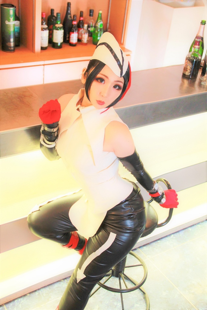 おれ、さんじょー?【〇面ライダー〇王コスプレROM】