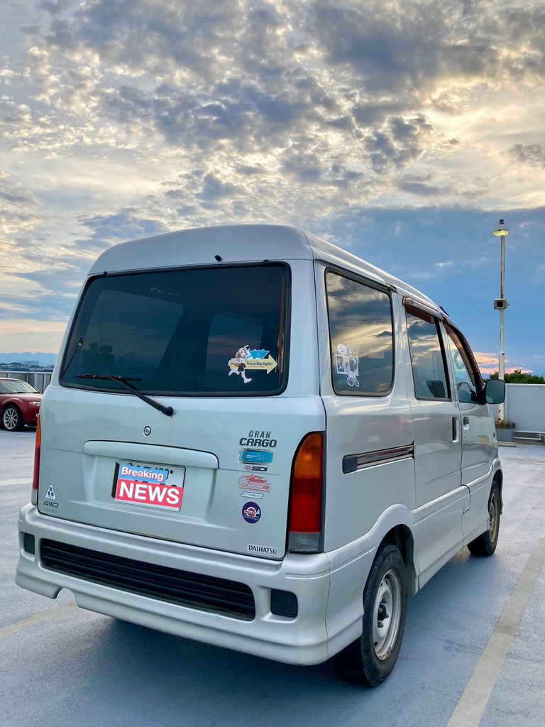 「ウチノハナ」ステッカー