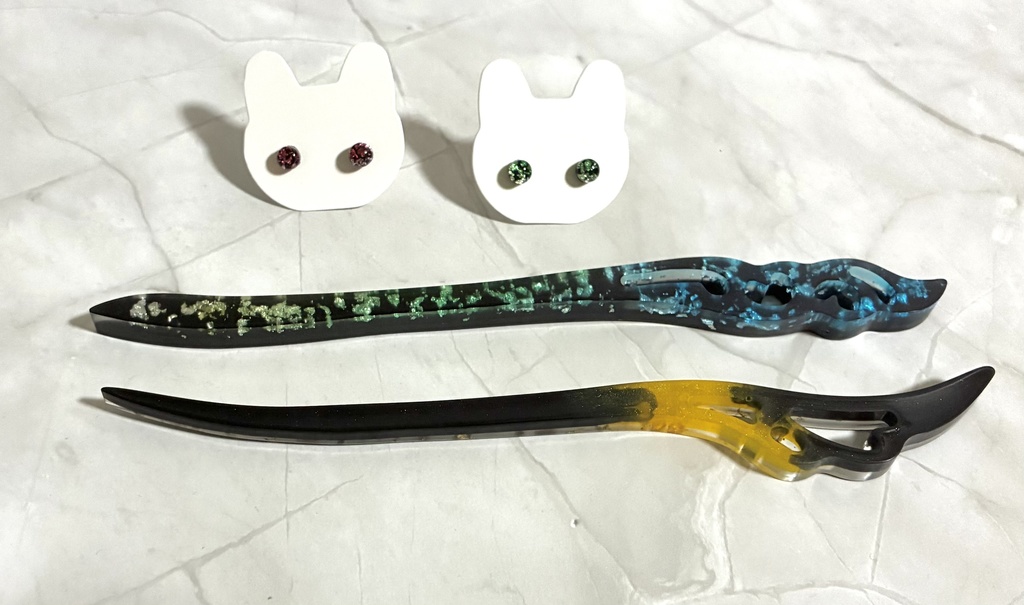 ピアス2点＋かんざし2点