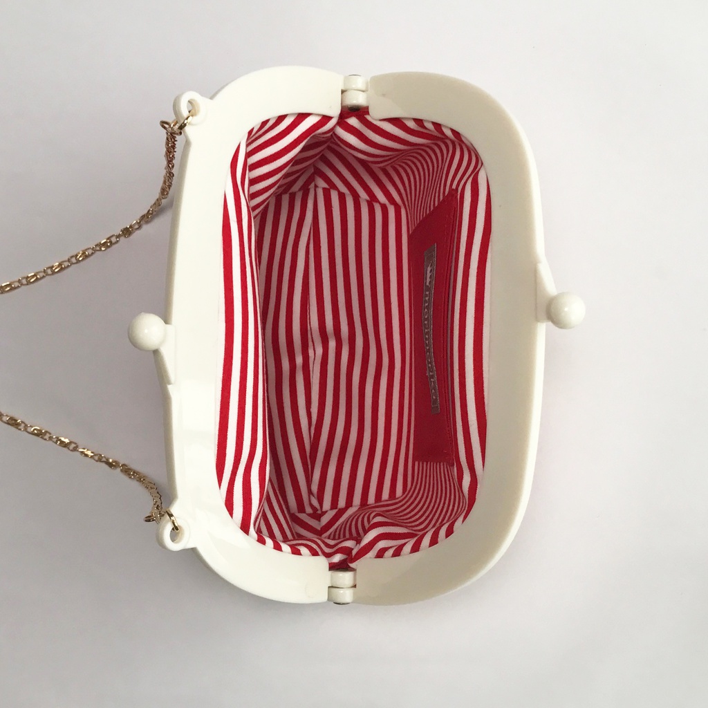 【送料込】和柄がま口ポーチ「おさんぽ猫」