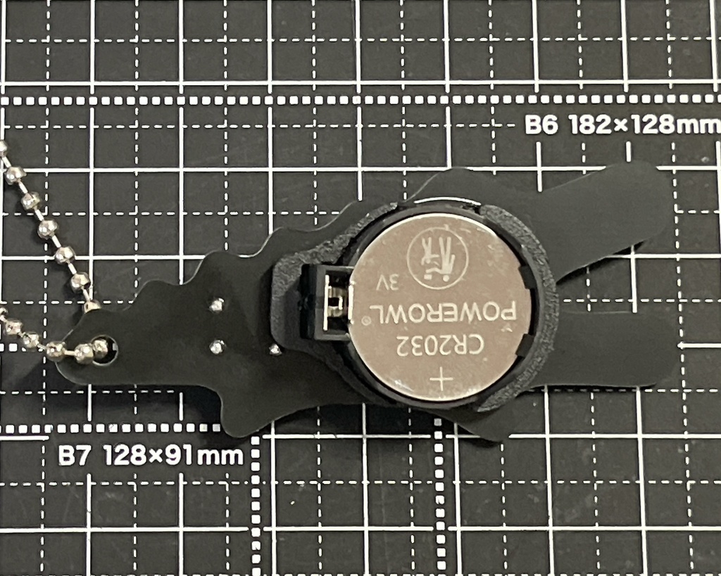 <全6色> Lチカ黒ワニキーホルダー