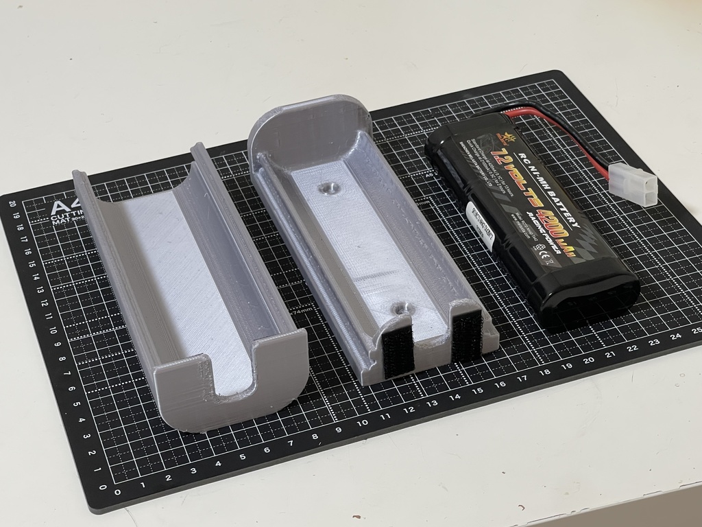 スライド式バッテリーケース<データ>