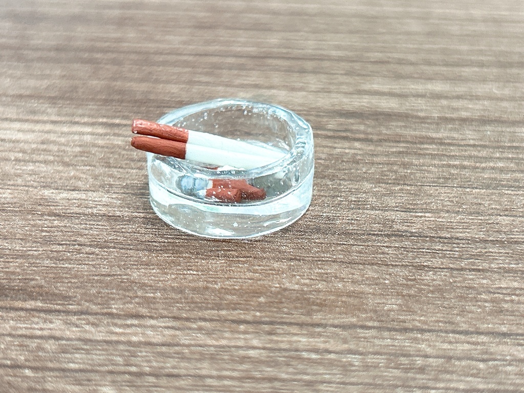 ドール用たばこ&灰皿セット