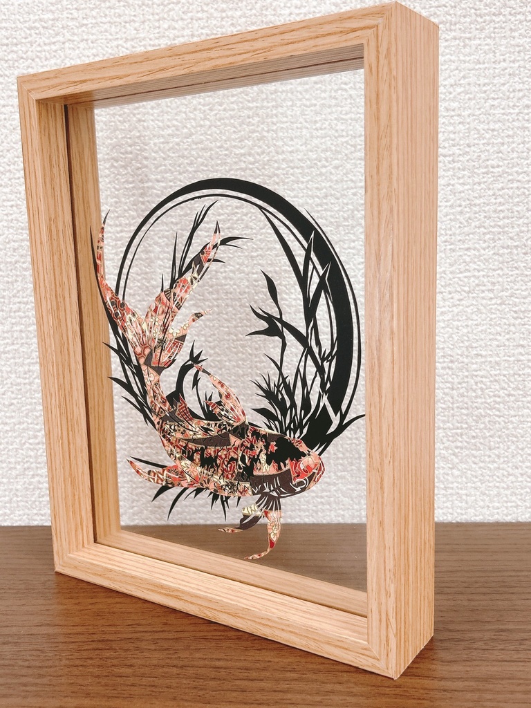 金魚と水草の切り絵アート 額縁付き
