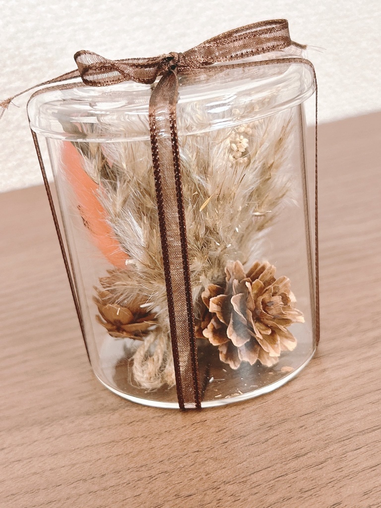 フェアリーシルエットの切り絵とドライフラワーのインテリア キャニスター