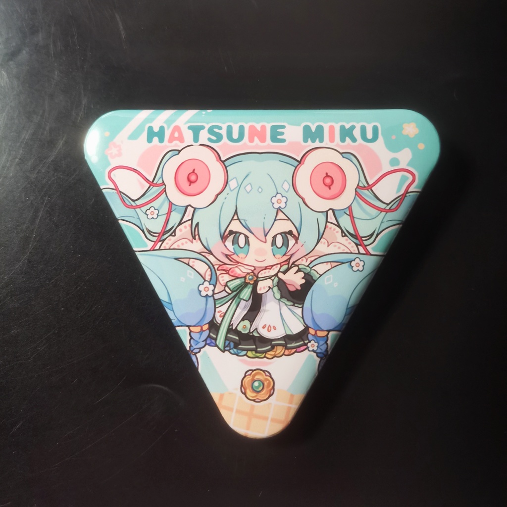 【終了】マジカルミライ2021・三角バッチ