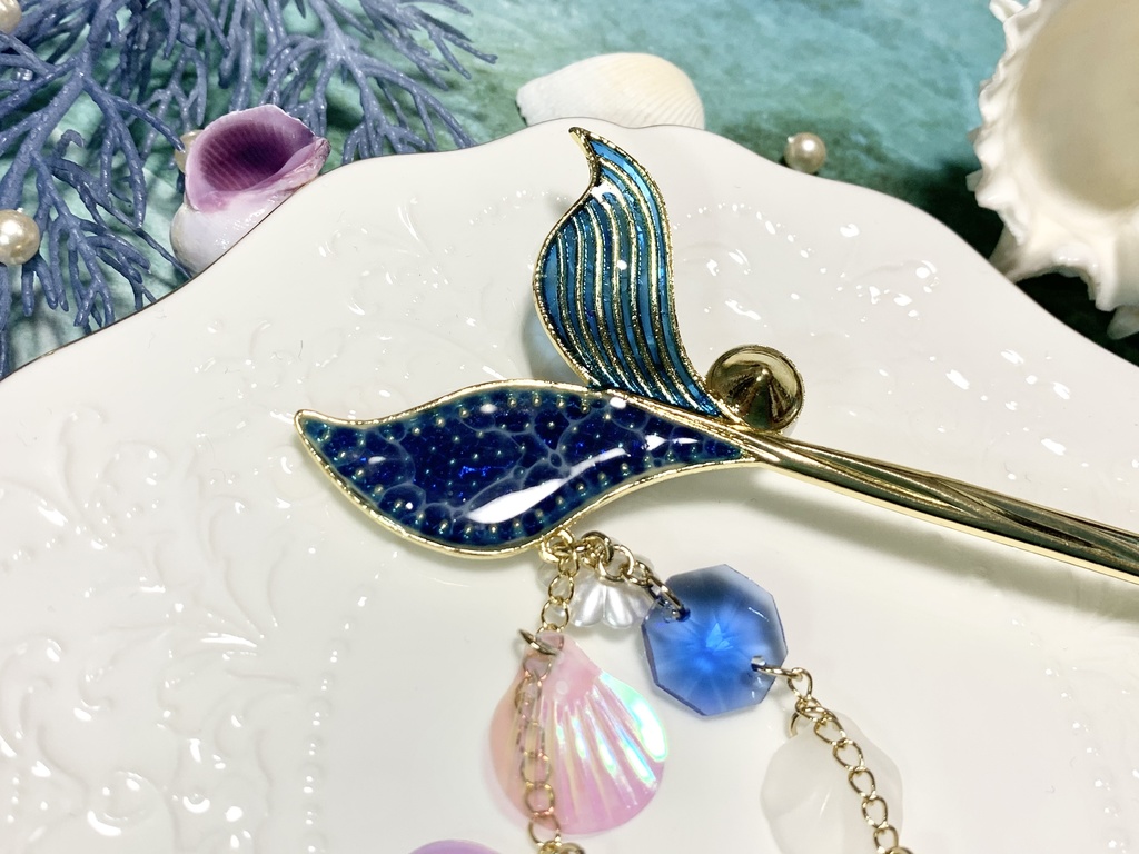 花飾りの尾ひれかんざし