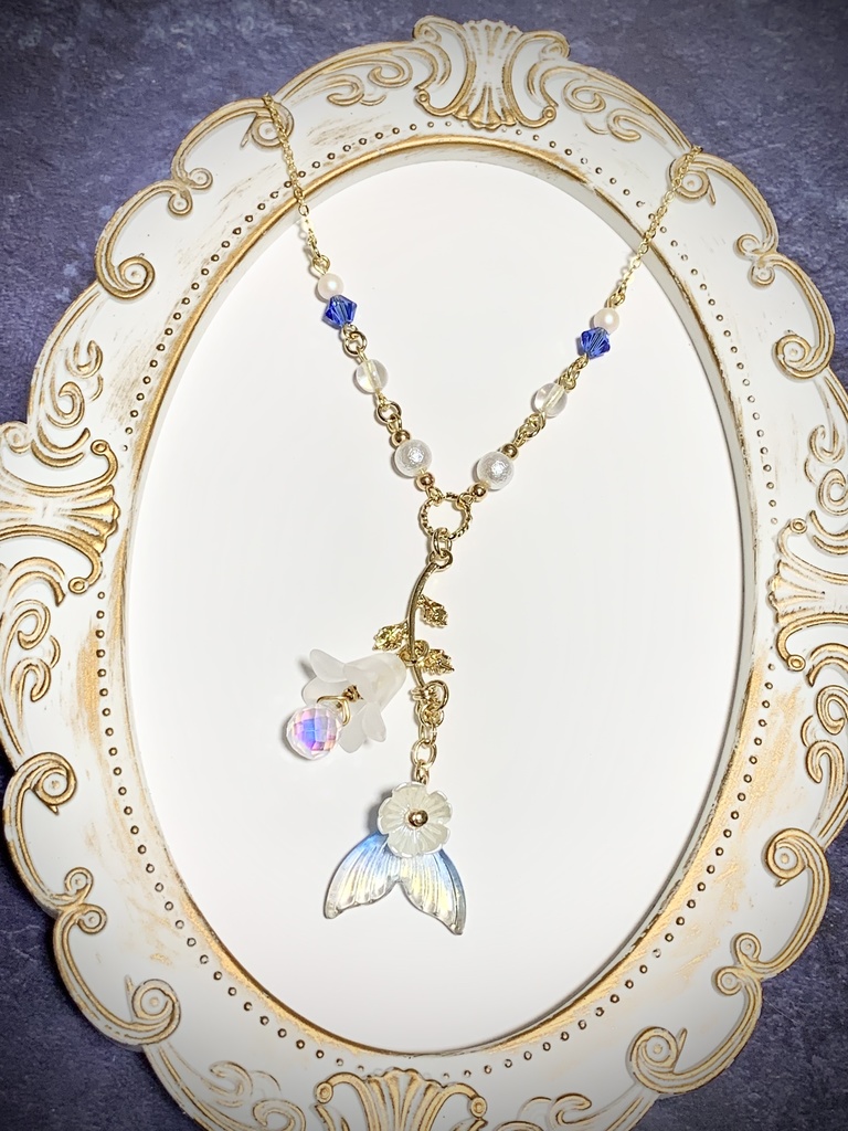 雪花-花のランタン- ネックレス