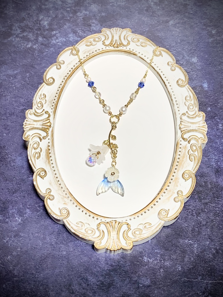 雪花-花のランタン- ネックレス