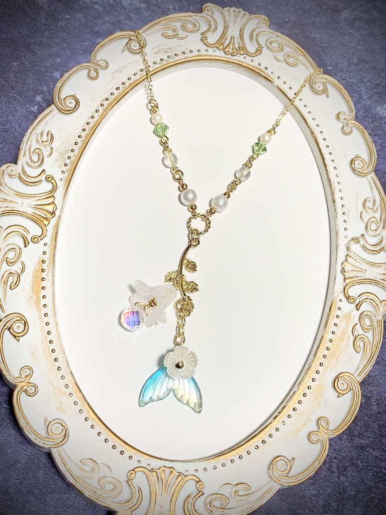 雪花-花のランタン- ネックレス