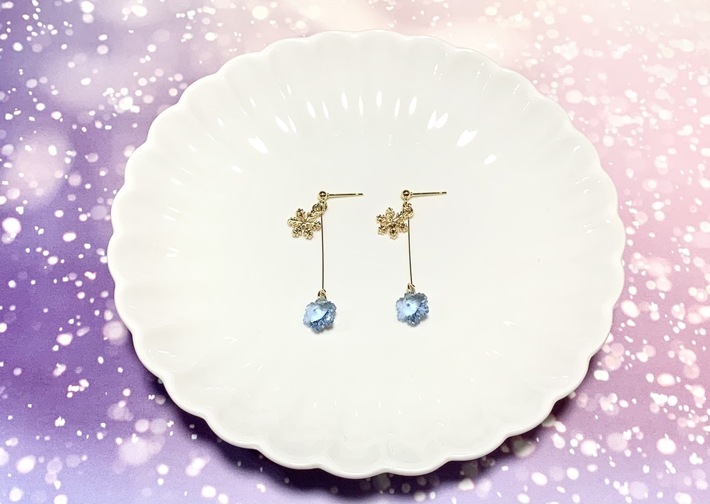 雪の結晶シンプルピアス