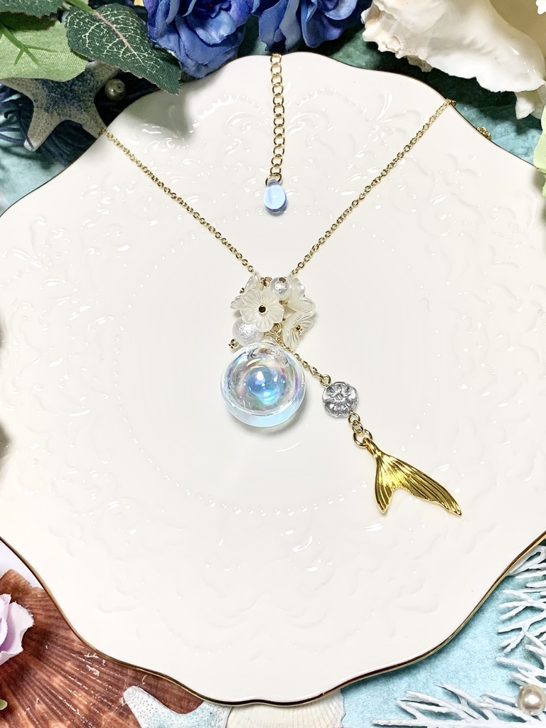 マーメイドのフラワーシャボン ネックレス