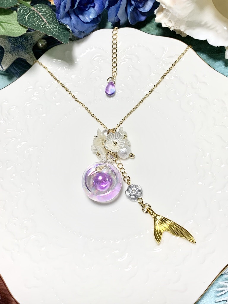 マーメイドのフラワーシャボン ネックレス