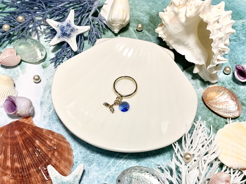 ラッキーホエールテールリング