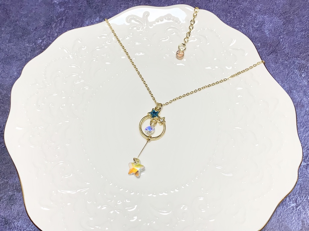 ゆらゆら流れ星ネックレス