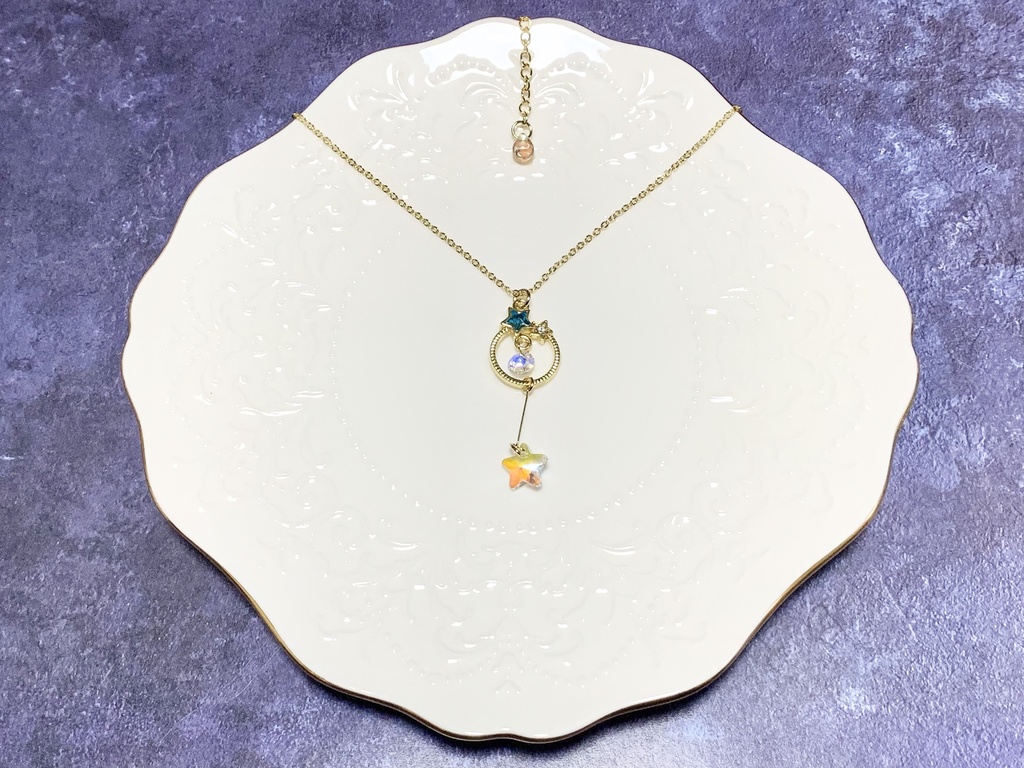 ゆらゆら流れ星ネックレス