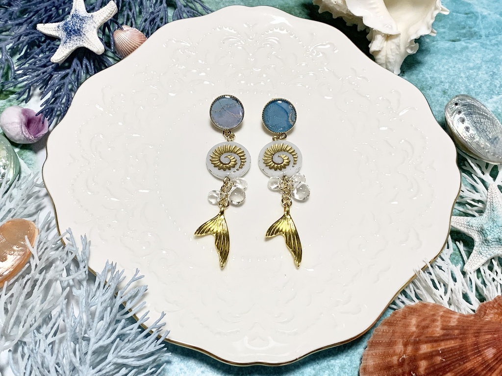 人魚の泡とアンモナイトのピアス